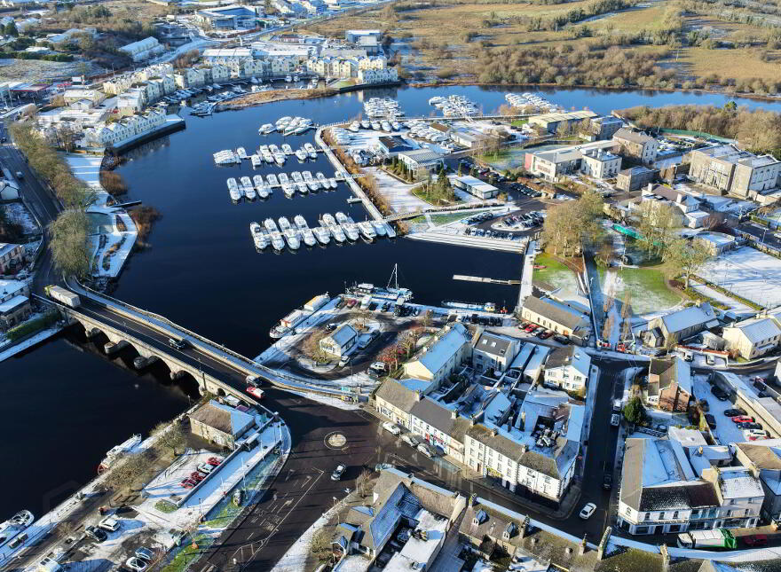 Bridge Street, Carrick-On-Shannon, N41PC93