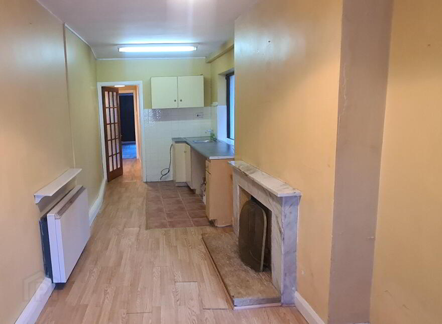 Bridge Street, Carrick-On-Shannon, N41PC93