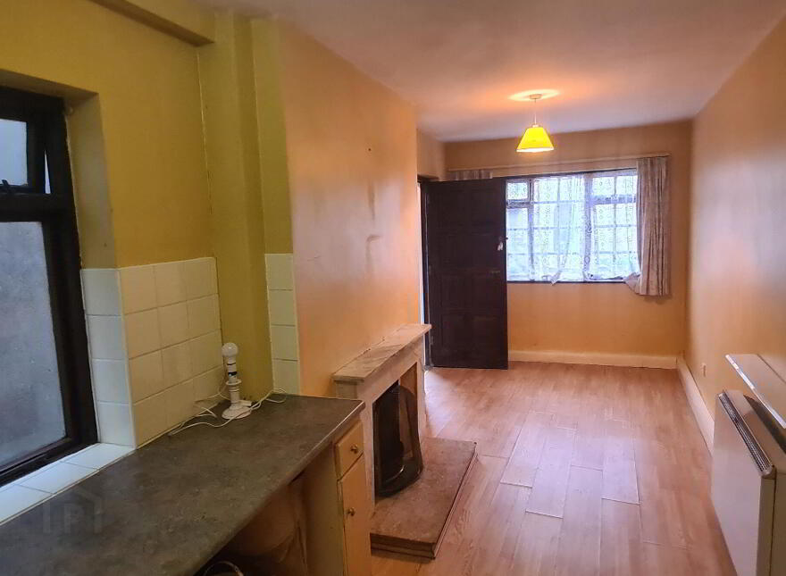 Bridge Street, Carrick-On-Shannon, N41PC93