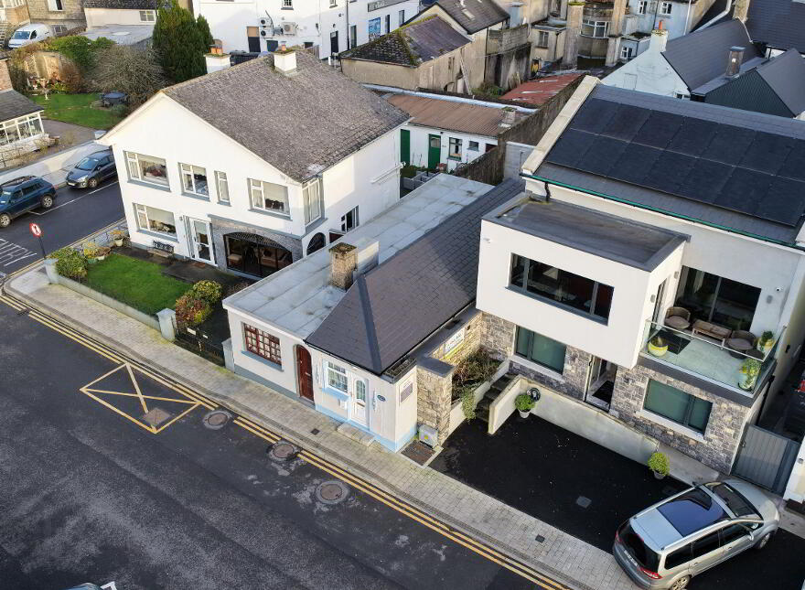 Bridge Street, Carrick-On-Shannon, N41PC93