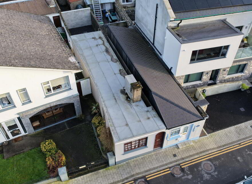 Bridge Street, Carrick-On-Shannon, N41PC93