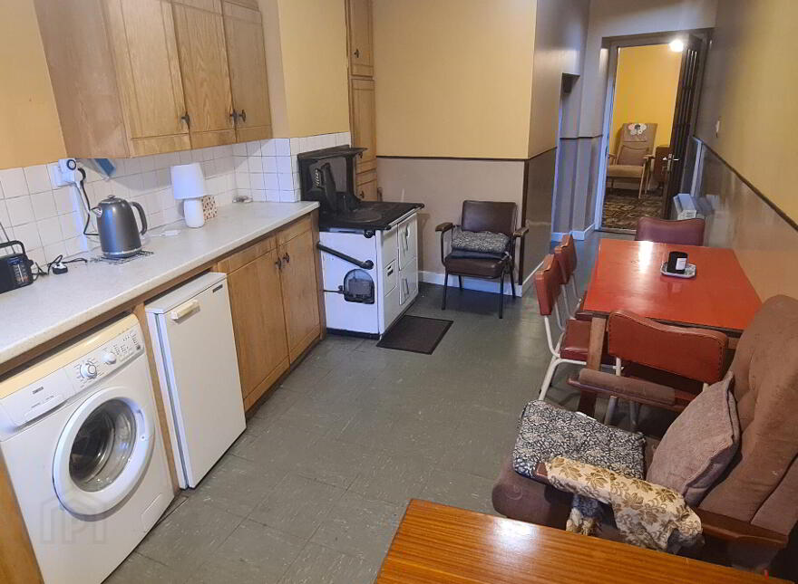 Bridge Street, Carrick-On-Shannon, N41PC93