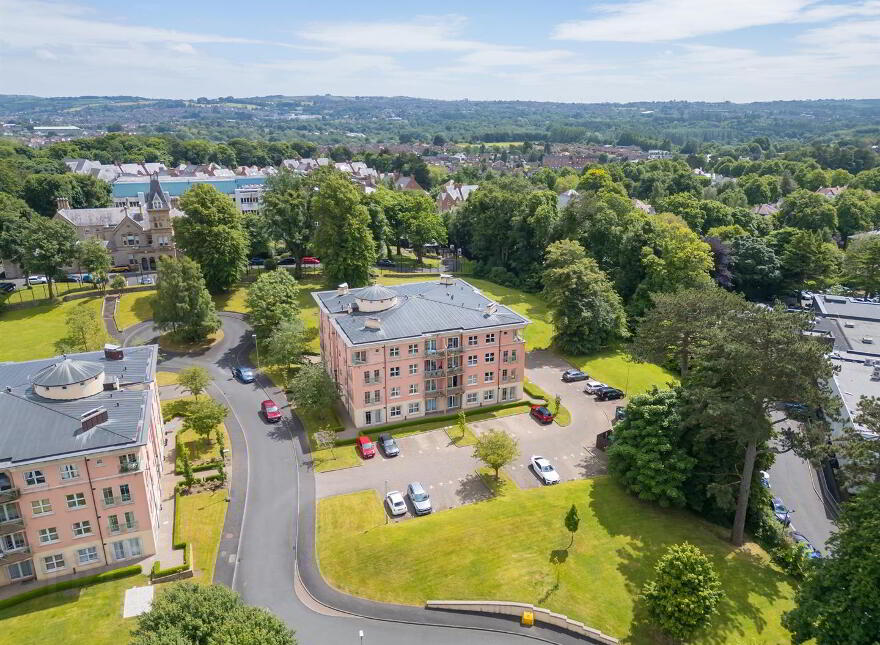 56 Danesfort, Malone, Belfast, BT9 5QL
