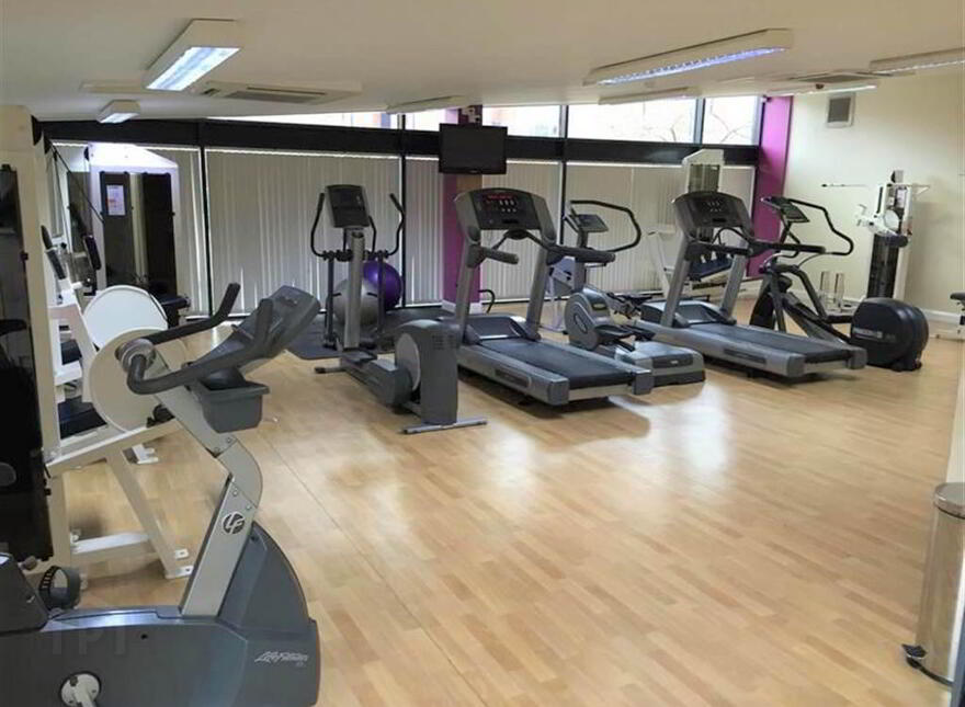 17 Dunmore Building, 32 Old Bakers Court, Belfast, BT6 8QX