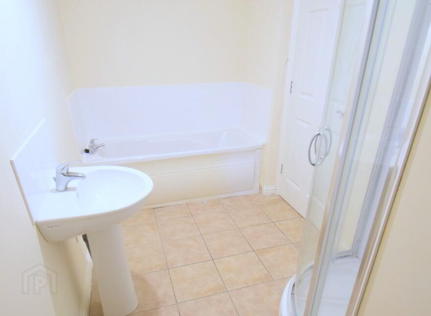 45 Bay Road Manor, Larne, BT40 1DG