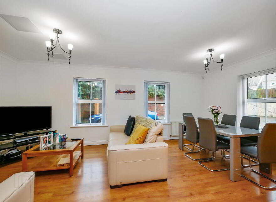 8 Hampton Court, Ballygowan, BT23 6HW