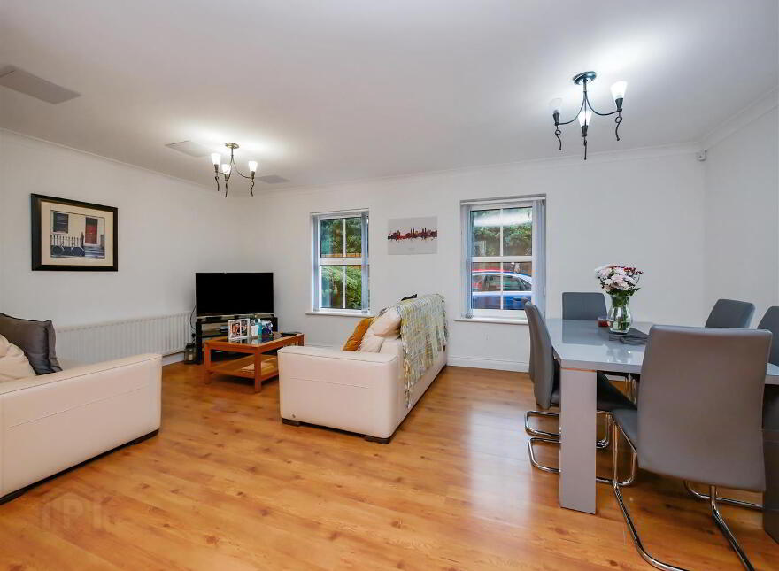 8 Hampton Court, Ballygowan, BT23 6HW