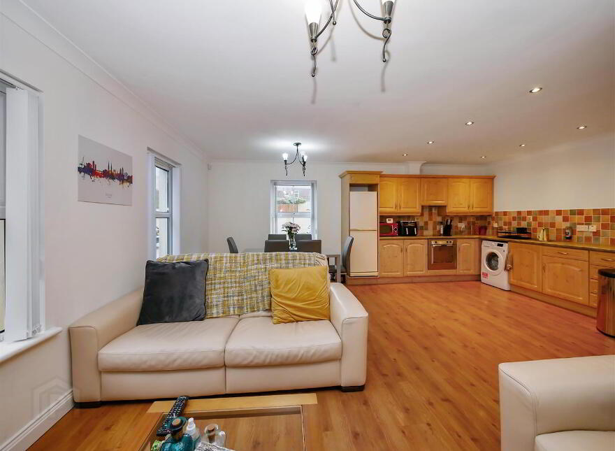 8 Hampton Court, Ballygowan, BT23 6HW