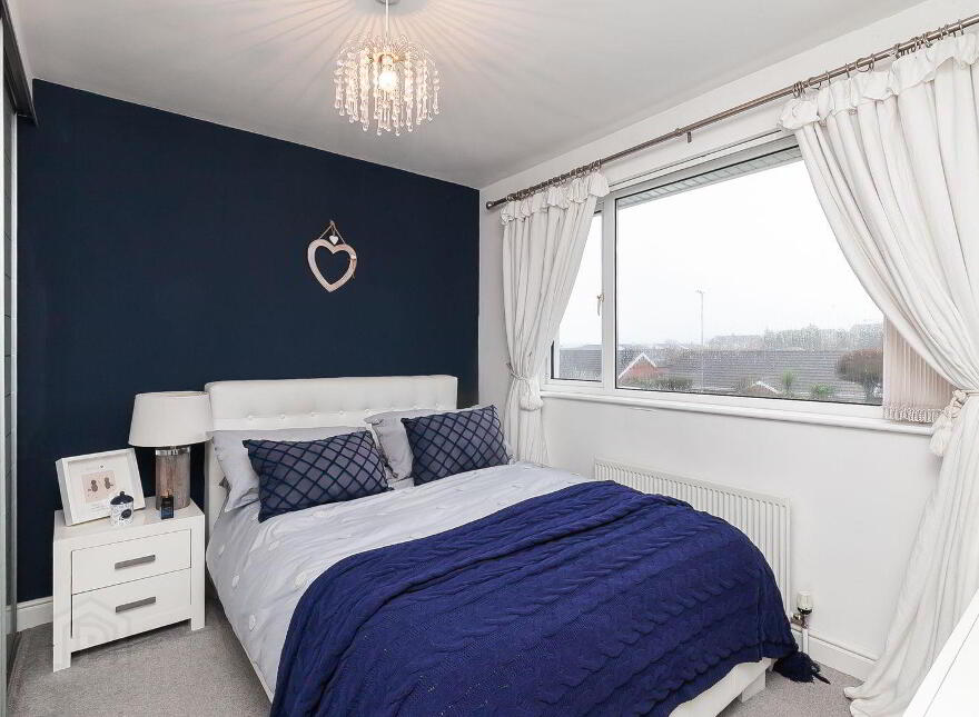25 Ballymacormick Avenue, Bangor, BT19 6AY