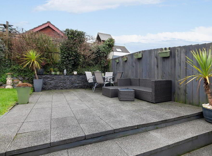 25 Ballymacormick Avenue, Bangor, BT19 6AY