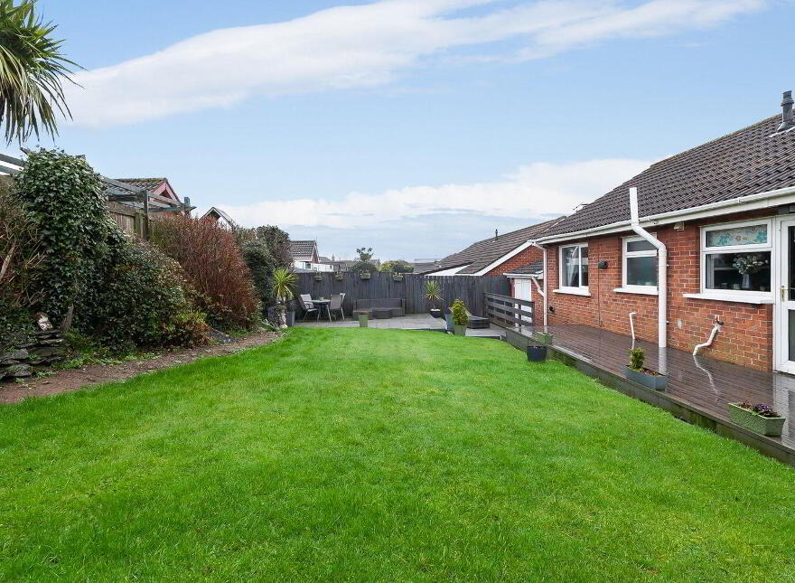 25 Ballymacormick Avenue, Bangor, BT19 6AY