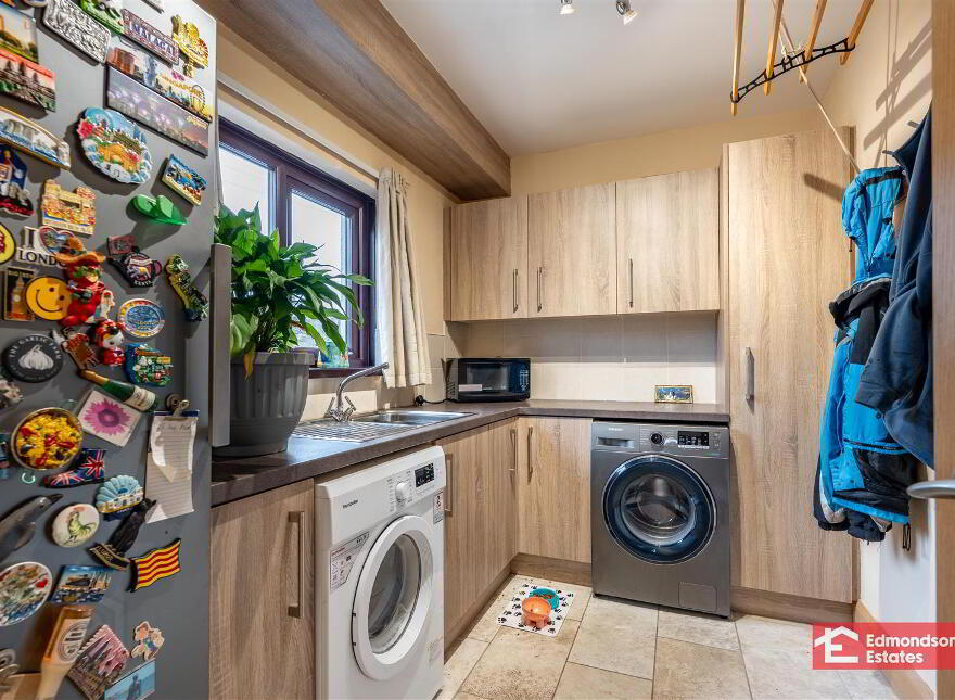 52 Shelling Hill Road, Cullybackey, Ballymena, BT42 1NR