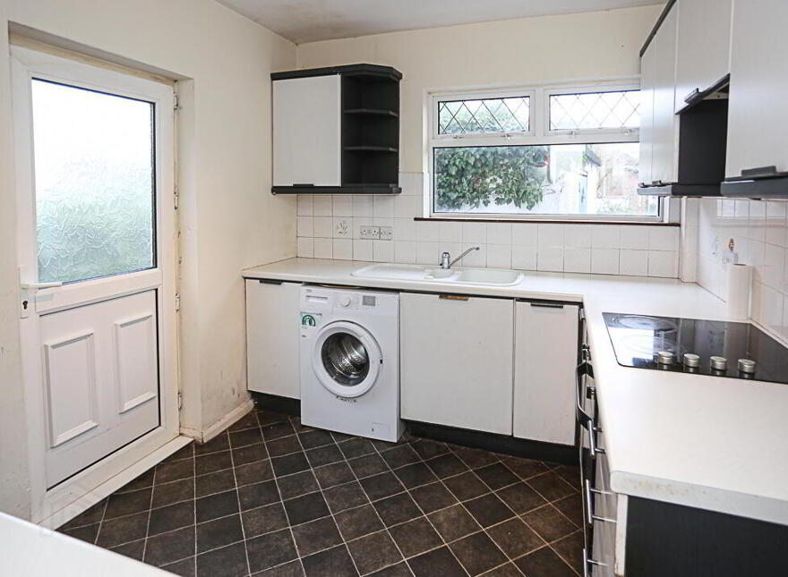34 Abbots Wood, Holywood, BT18 9PL