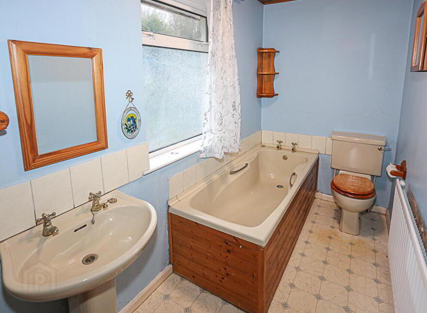 34 Abbots Wood, Holywood, BT18 9PL