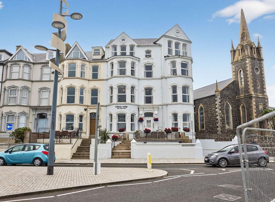 Albany Lodge, 2 Eglinton Street, Portrush, BT56 8DX