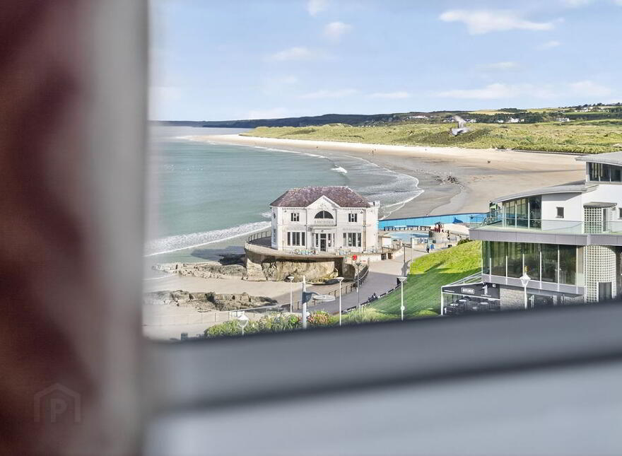 Albany Lodge, 2 Eglinton Street, Portrush, BT56 8DX