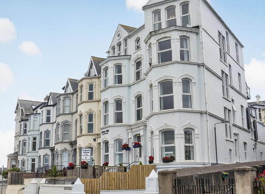 Albany Lodge, 2 Eglinton Street, Portrush, BT56 8DX