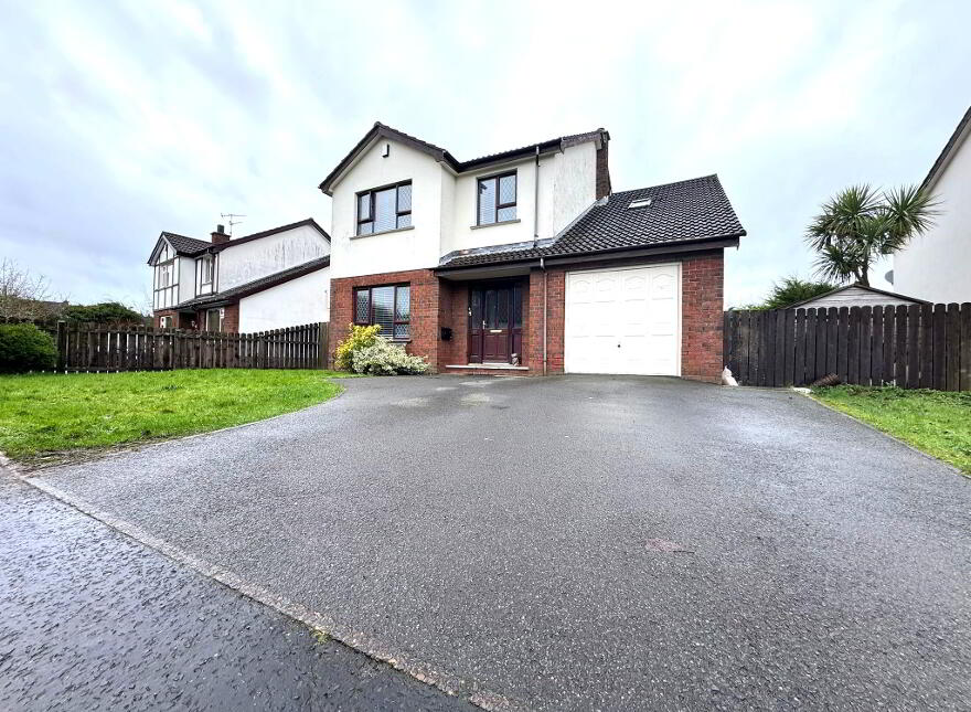 67 Broadlands Gardens, Carrickfergus, BT38 7BL