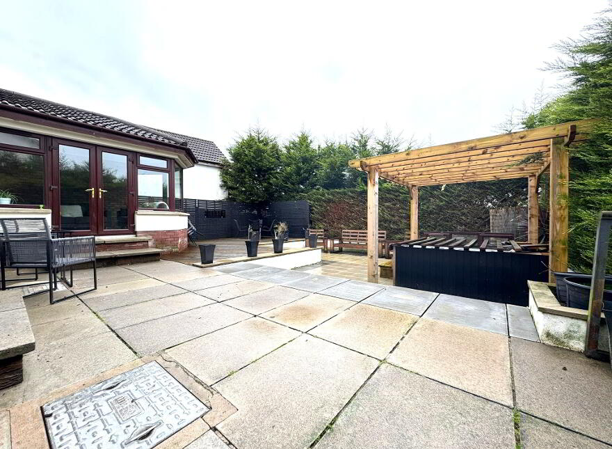 67 Broadlands Gardens, Carrickfergus, BT38 7BL