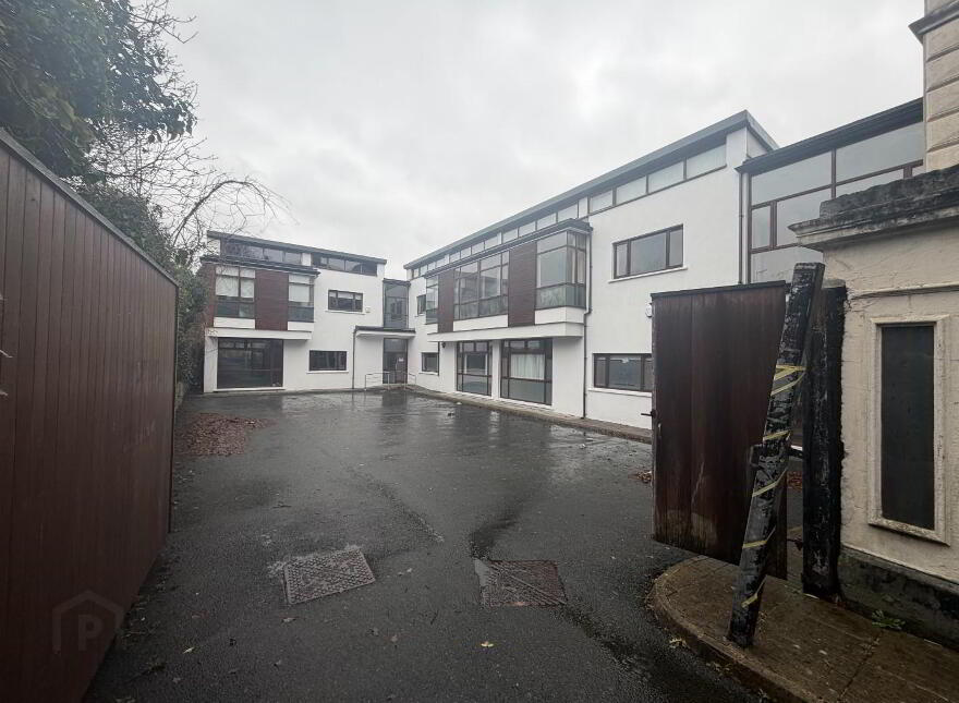 10 Northland Road, Derry, BT48 7JD