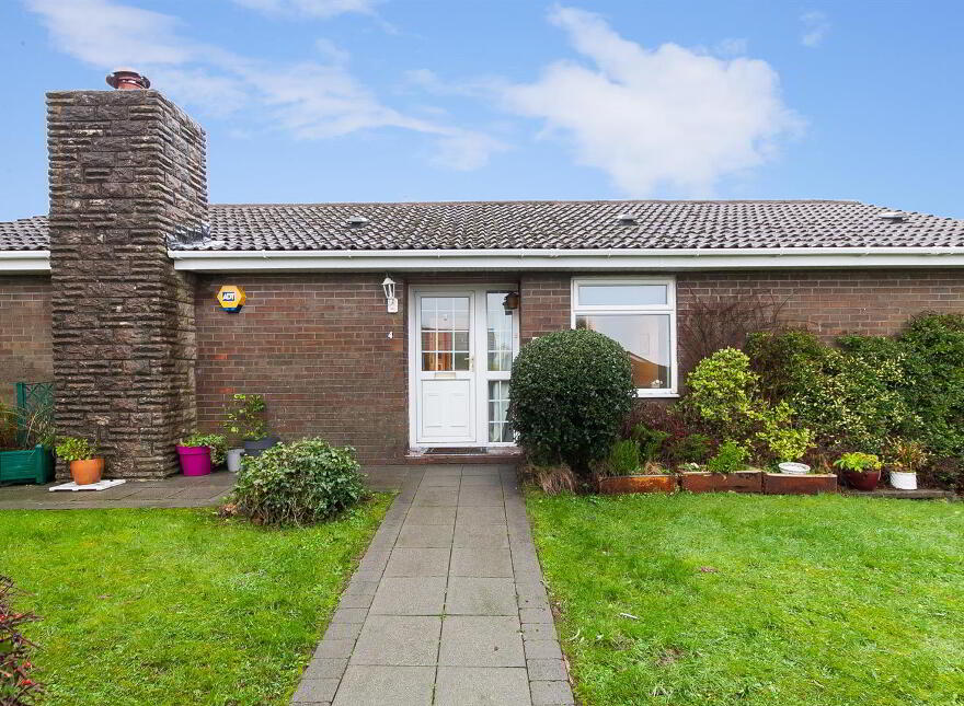 4 Vaddegan Road, Newtownabbey, BT36 7SW