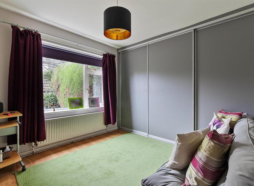 4 Vaddegan Road, Newtownabbey, BT36 7SW