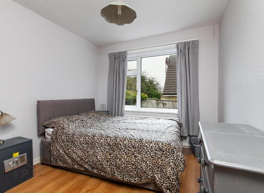 4 Vaddegan Road, Newtownabbey, BT36 7SW