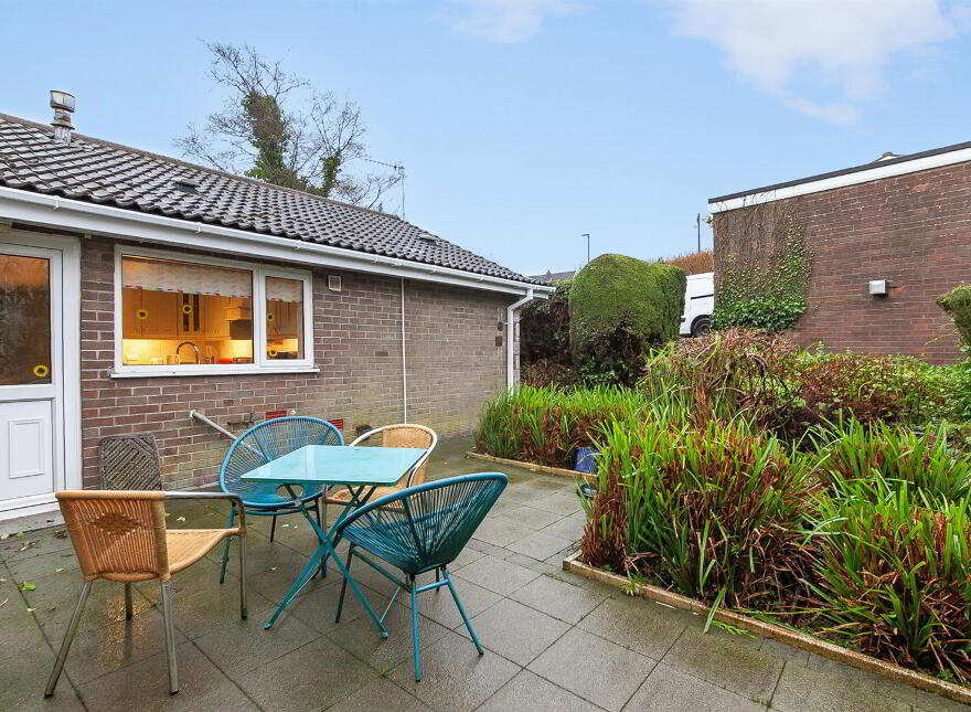 4 Vaddegan Road, Newtownabbey, BT36 7SW