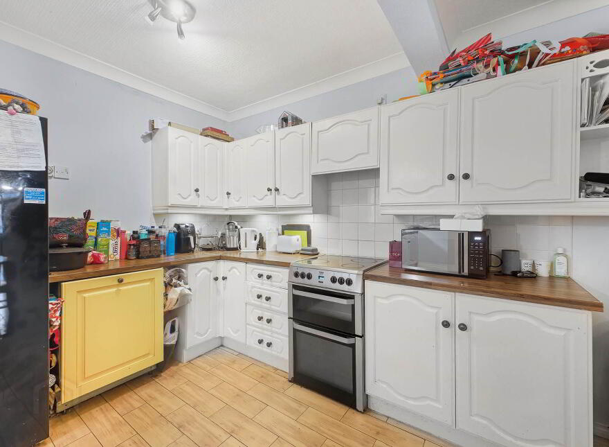 302 Woodstock Road, Belfast, BT6 9DN