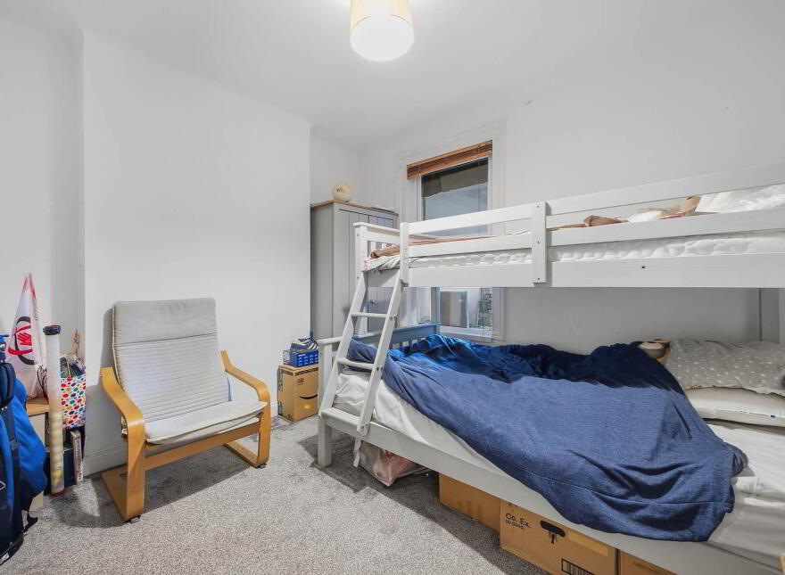 302 Woodstock Road, Belfast, BT6 9DN