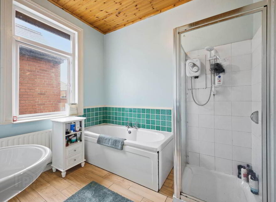 302 Woodstock Road, Belfast, BT6 9DN