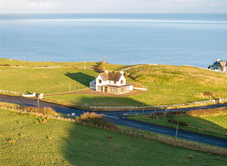 79 Dunluce Road, Portballintrae, Bushmills, BT57 8SJ