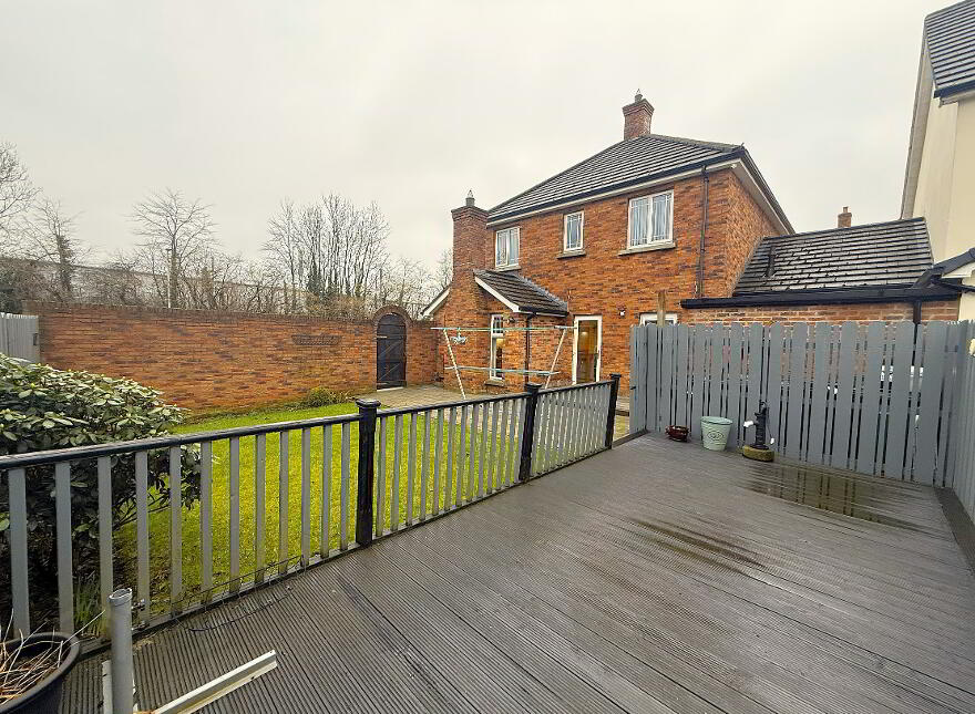 1 Cottars Chase, Lisburn, BT28 2SB