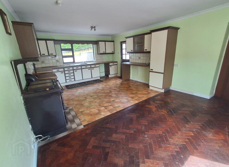 20 Millhill Road, Newtownbutler, BT92 8GN