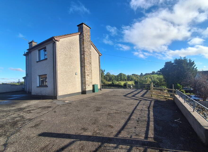 20 Millhill Road, Newtownbutler, BT92 8GN
