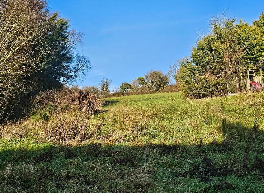 Mill Hill, Newtownbutler, BT92 8GN
