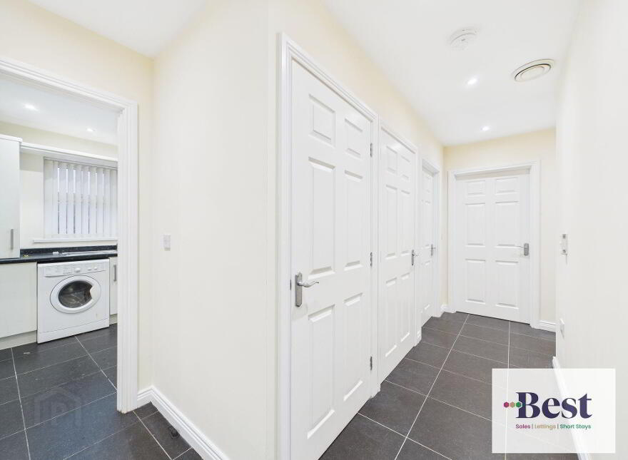 Apartment 7 96-98 Glenarm Road, Larne, BT40 1DS