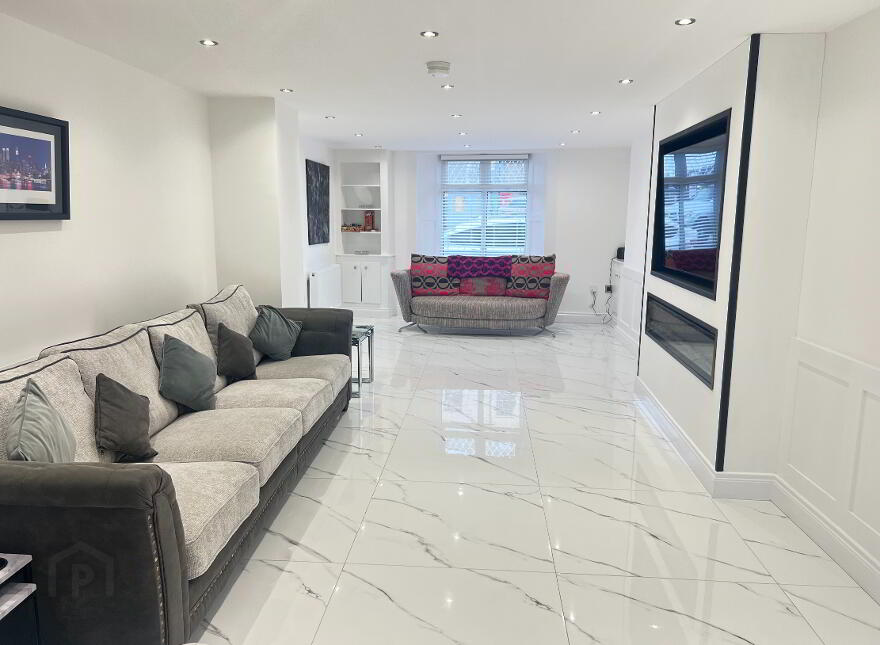 4 Abbey Yard, Newry, BT34 2EG