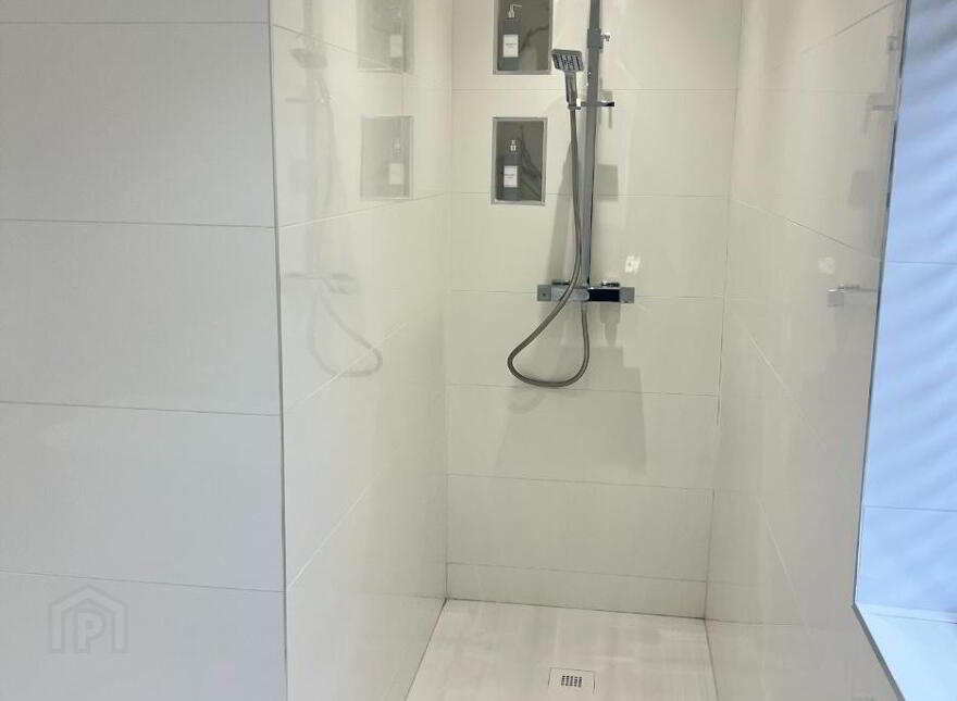 4 Abbey Yard, Newry, BT34 2EG