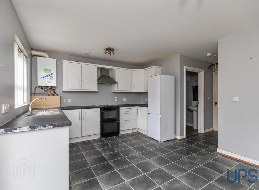 5 Dunmurry Close, Belfast, BT17 0FW