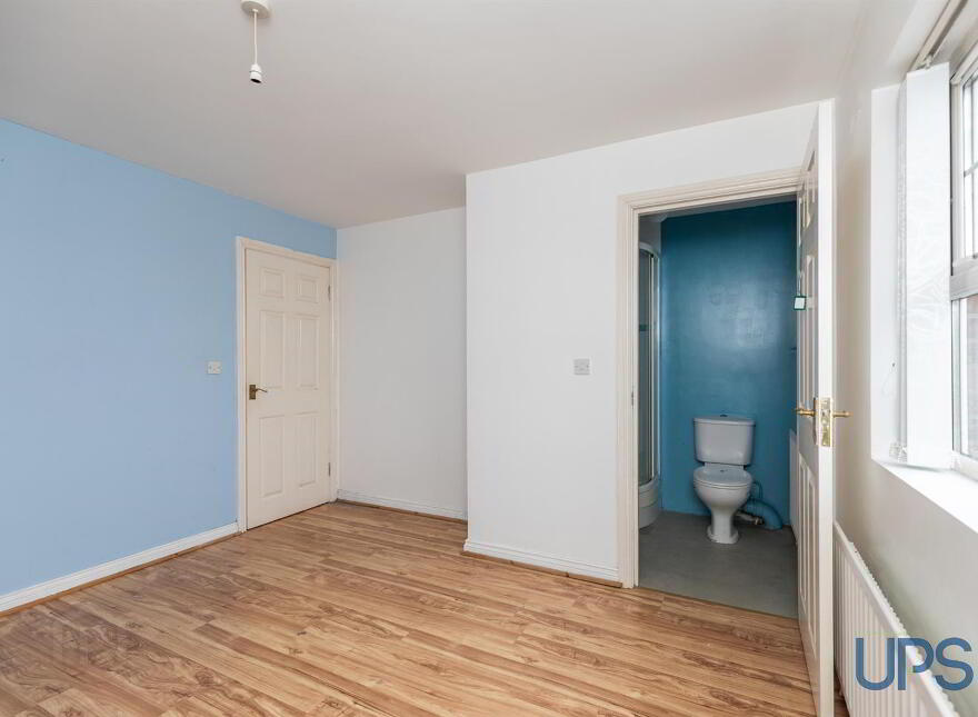 5 Dunmurry Close, Belfast, BT17 0FW