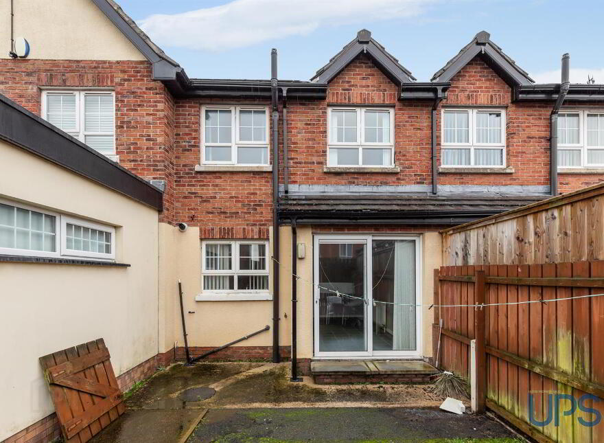 5 Dunmurry Close, Belfast, BT17 0FW