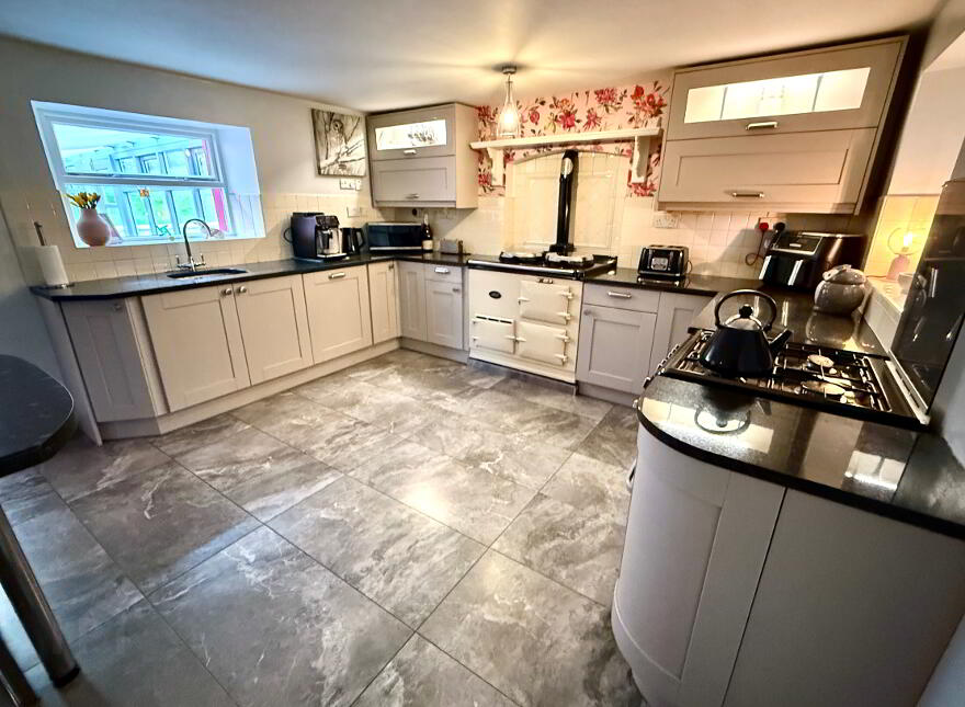 Beechmount, 60 Lower Ballyartan Road, Claudy, Derry, BT47 3SY