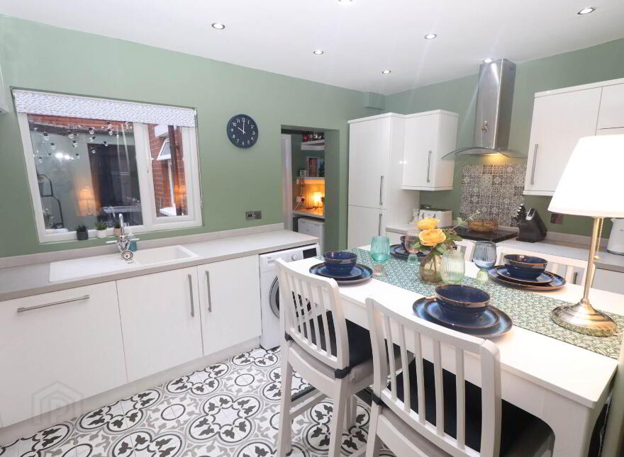 47 Harrogate Street, Falls Road, Belfast, BT12 7AT