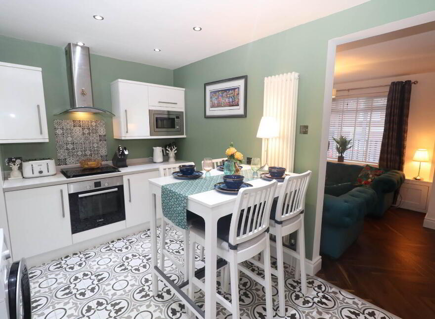 47 Harrogate Street, Falls Road, Belfast, BT12 7AT