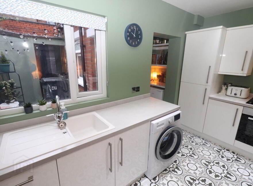 47 Harrogate Street, Falls Road, Belfast, BT12 7AT