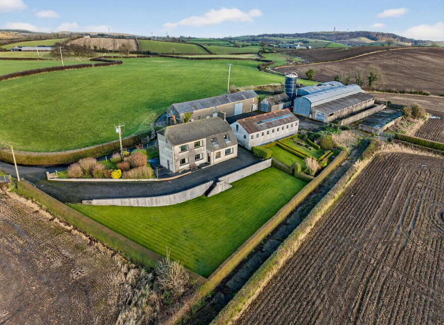 CLOSING DATE Fairview, 52 Greengraves Road, Ballylisbredan, Dundonald, Belfast, BT16 1UZ