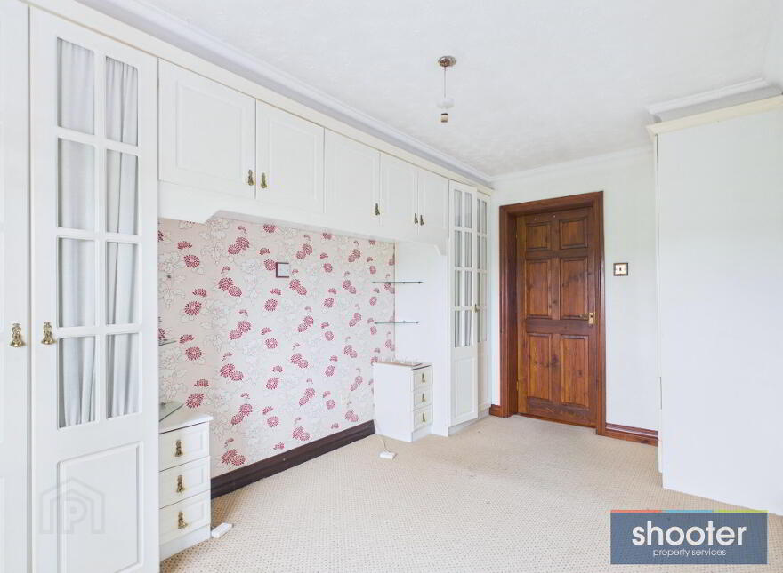 17 College Square Bessbrook, Newry, BT35 7DH