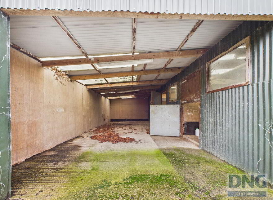 Delaney's, Lower Crutt, Clogh, R95DRR4