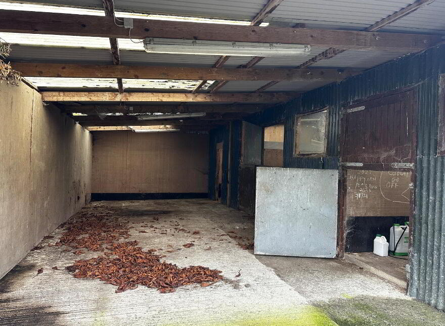 Delaney's, Lower Crutt, Clogh, R95DRR4